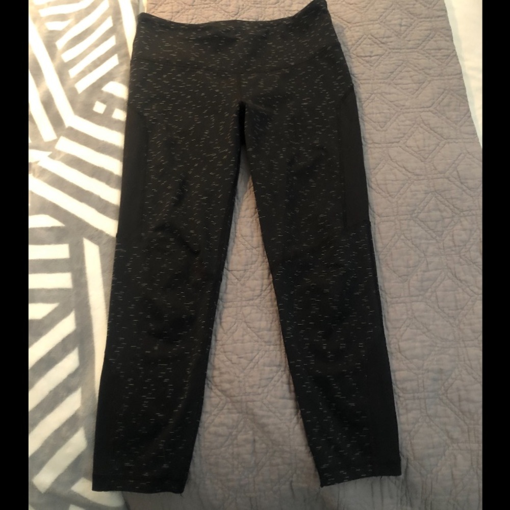 VS Capri leggings